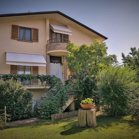 Casavittorio Bed & Breakfast San Giovanni In Marignano Bagian luar foto