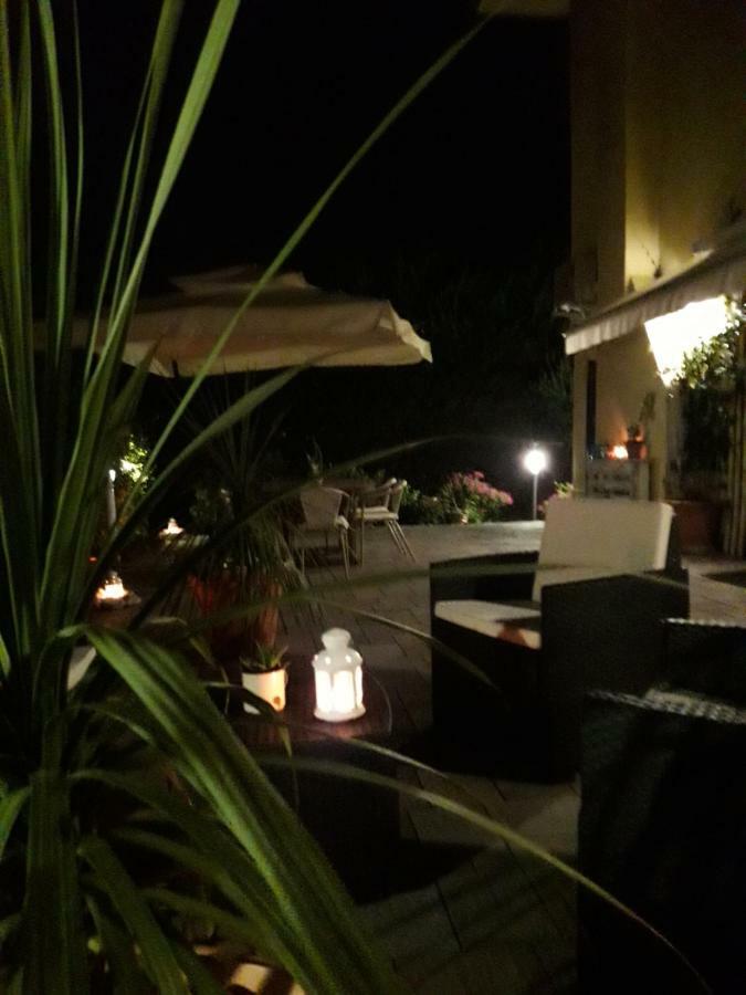 Casavittorio Bed & Breakfast San Giovanni In Marignano Bagian luar foto